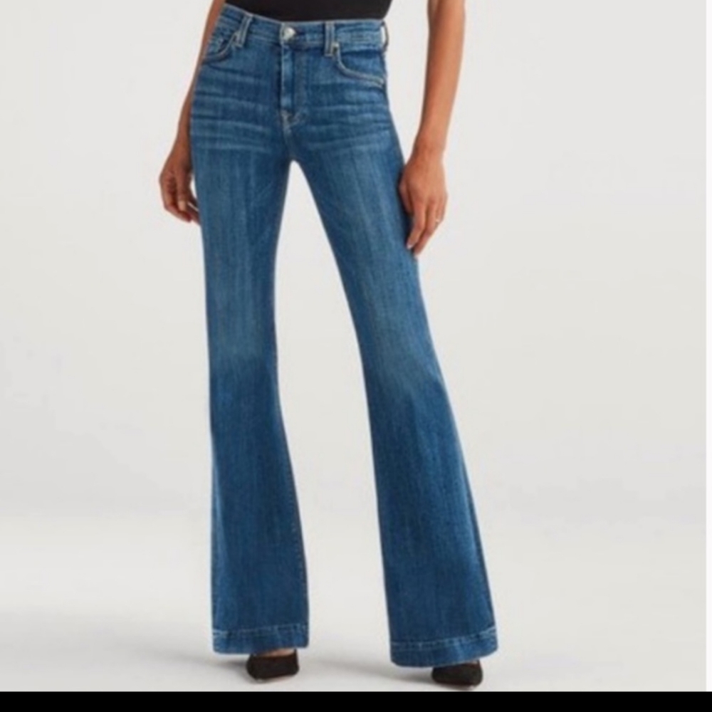 Seven7 Studio Sexy Flare Jeans